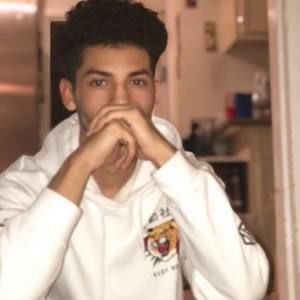 Meet your Posher, Charles